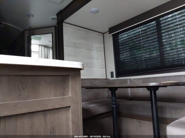 2023 Jayco Jay Flight Slx 242bhs Travel Trailer მანქანა იყიდება აუქციონზე, vin: 1UJBJ0BN0M17R0432, აუქციონის ნომერი: 45124991