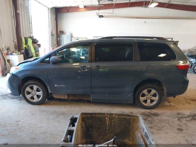 Aukcja sprzedaży 2015 Toyota Sienna Le 7 Passenger, vin: 5TDKK3DC9FS561831, numer aukcji: 45125007