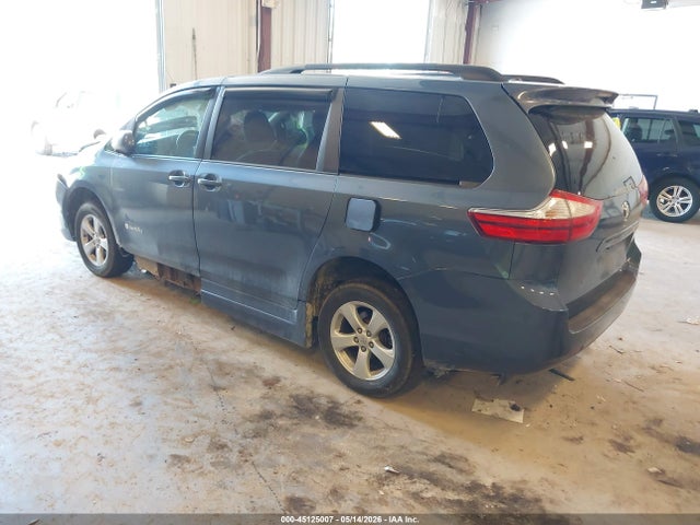 Aukcja sprzedaży 2015 Toyota Sienna Le 7 Passenger, vin: 5TDKK3DC9FS561831, numer aukcji: 45125007