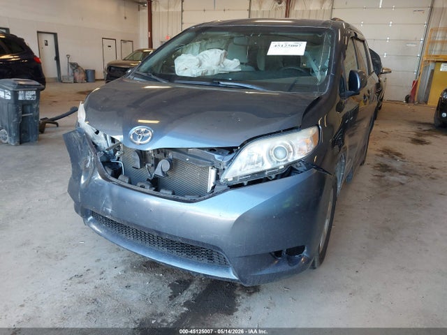 Aukcja sprzedaży 2015 Toyota Sienna Le 7 Passenger, vin: 5TDKK3DC9FS561831, numer aukcji: 45125007