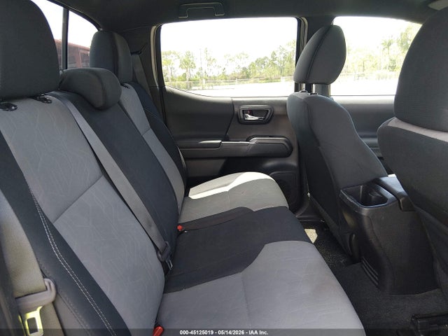 Продажа на аукционе авто 2022 Toyota Tacoma Trd Off Road, vin: 3TMAZ5CN9NM177780, номер лота: 45125019