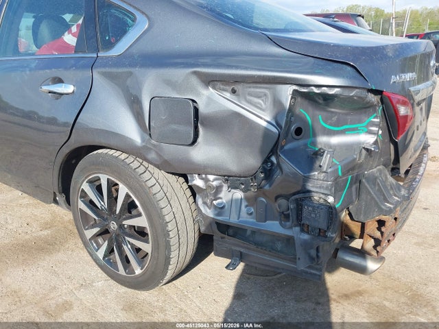 Продаж на аукціоні авто 2018 Nissan Altima 2.5 Sl, vin: 1N4AL3AP0JC102834, номер лоту: 45125043