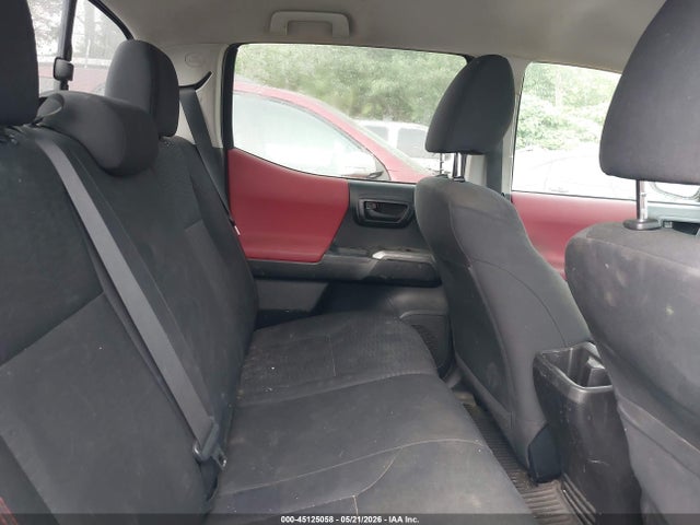 Продаж на аукціоні авто 2016 Toyota Tacoma Sr5 V6, vin: 3TMCZ5AN1GM026267, номер лоту: 45125058