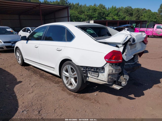 Aukcja sprzedaży 2015 Volkswagen Passat 2.0l Tdi Se, vin: 1VWBV7A35FC034953, numer aukcji: 45125083