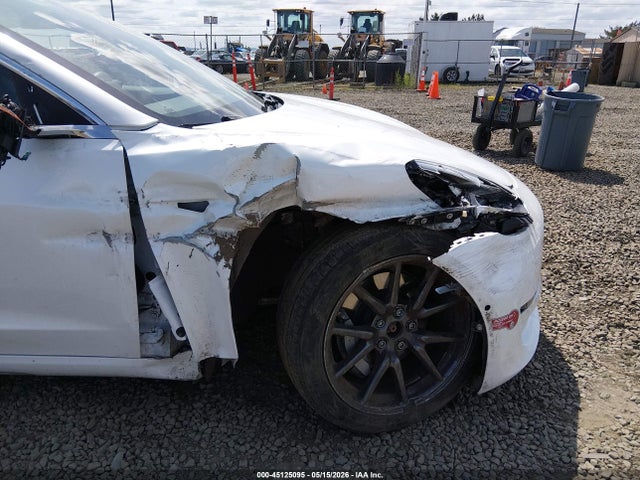 Tesla Model 3 Long Range/performance 2019 5YJ3E1EB5KF510976 Image 18