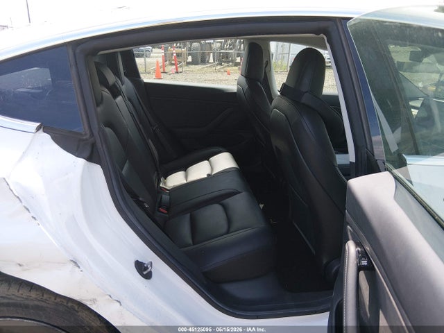 Tesla Model 3 Long Range/performance 2019 5YJ3E1EB5KF510976 Image 8
