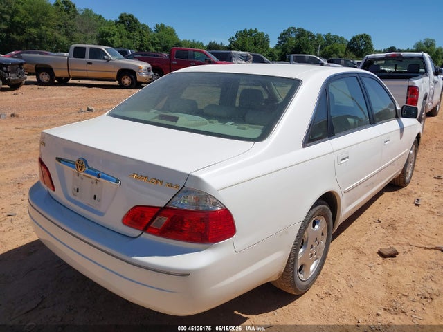 45125175 :رقم المزاد ، 4T1BF28BX4U353459 vin ، 2004 Toyota Avalon Xls مزاد بيع