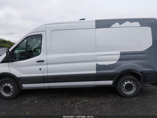45125217 :رقم المزاد ، 1FTBR1C82TKA44922 vin ، 2026 Ford Transit-250 مزاد بيع