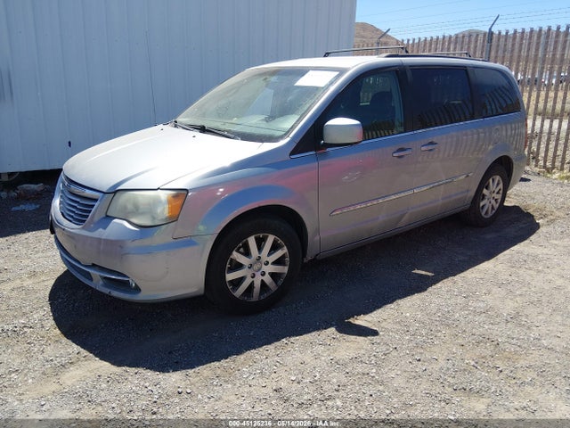2015 Chrysler Town & Country Touring მანქანა იყიდება აუქციონზე, vin: 2C4RC1BG7FR626528, აუქციონის ნომერი: 45125236