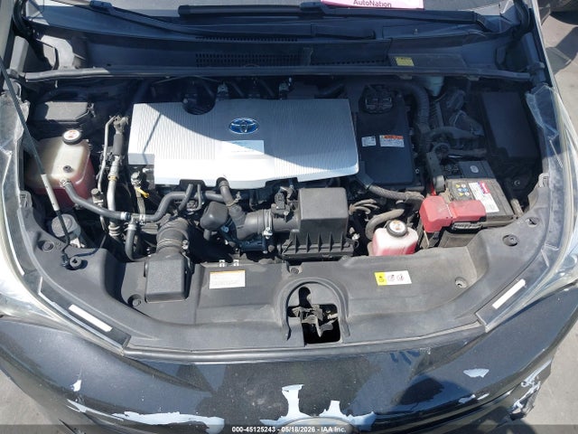 Toyota Prius Three 2017 JTDKARFU6H3033602 Image 10
