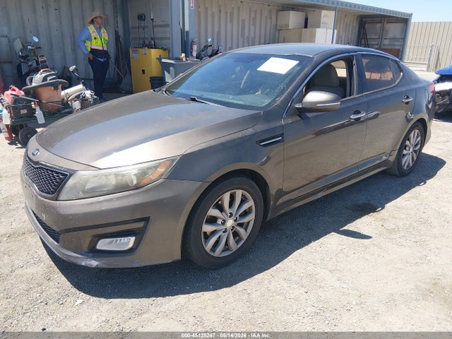 Продажа на аукционе авто 2015 Kia Optima Lx, vin: 5XXGM4A71FG356972, номер лота: 45125247