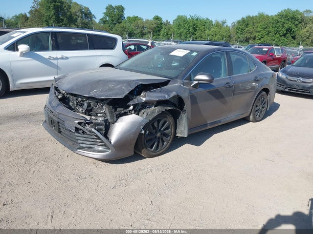 Toyota CAMRY LE 2024 4T1C11BK2RU115554 Image 2
