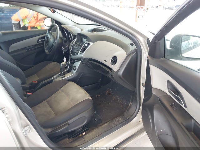 45125276 :رقم المزاد ، 1G1PA5SG7E7181060 vin ، 2014 Chevrolet Cruze Ls Auto مزاد بيع