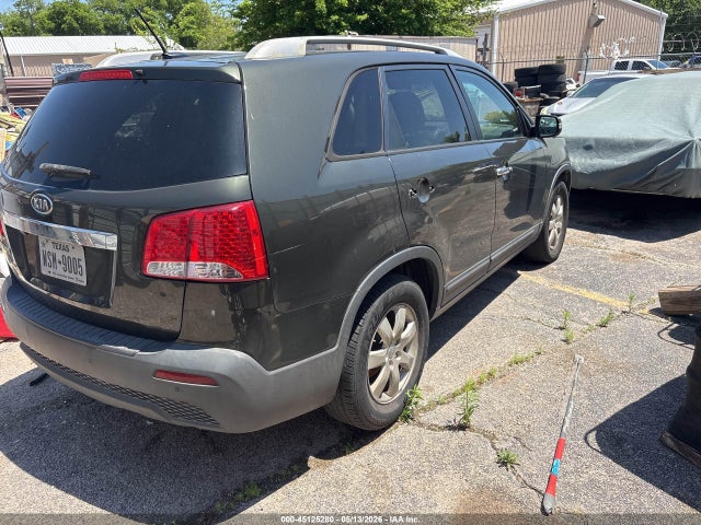 Продажа на аукционе авто 2013 Kia Sorento Lx, vin: 5XYKT3A62DG319677, номер лота: 45125280