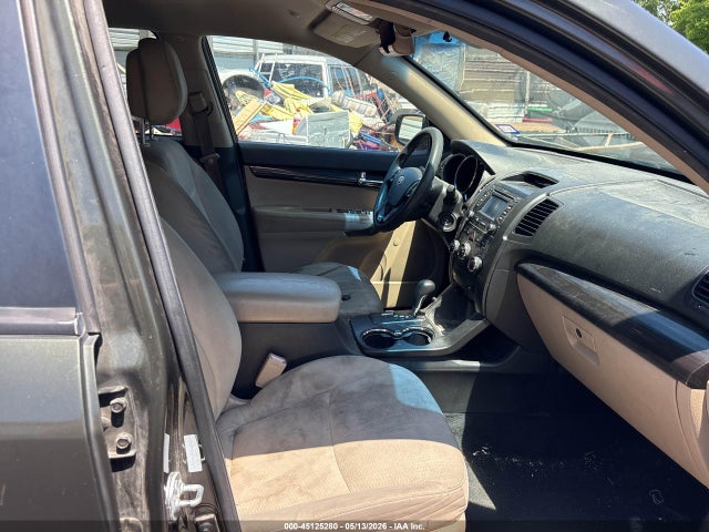 Продажа на аукционе авто 2013 Kia Sorento Lx, vin: 5XYKT3A62DG319677, номер лота: 45125280