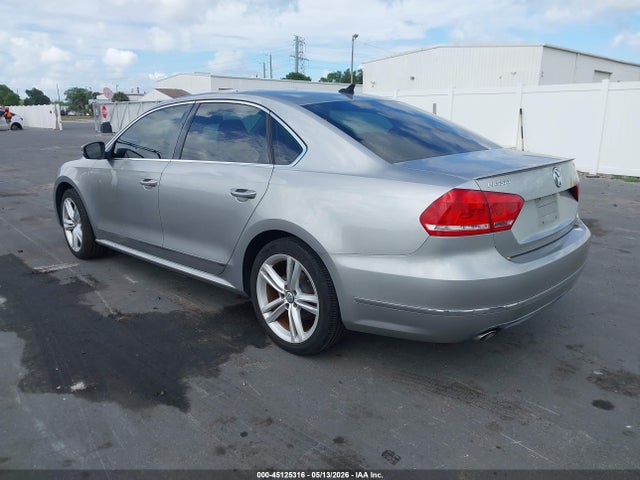 Продаж на аукціоні авто 2014 Volkswagen Passat 2.0l Tdi Sel Premium, vin: 1VWCN7A3XEC070785, номер лоту: 45125316