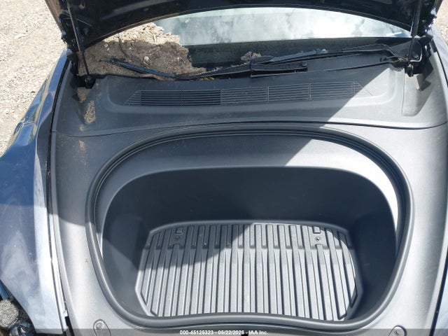 5YJ3E1EA7SF007053 Tesla Model 3 Long Range Rear-wheel Drive/standard Rear-wheel Drive