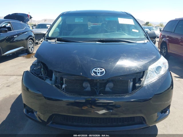 5TDKK3DC8FS652721 Toyota Sienna Le 8 Passenger