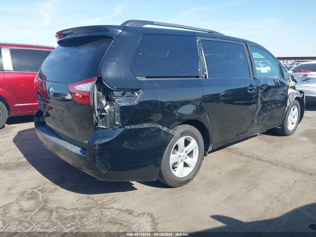 5TDKK3DC8FS652721 Toyota Sienna Le 8 Passenger