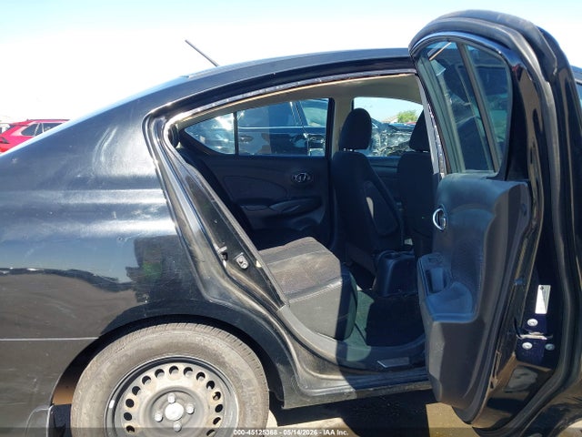 3N1CN7AP6FL811335 Nissan Versa 1.6 Sv
