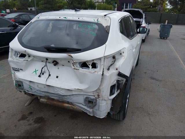JN1BJ1AVXMW306635 Nissan Rogue Sport S Fwd Xtronic Cvt