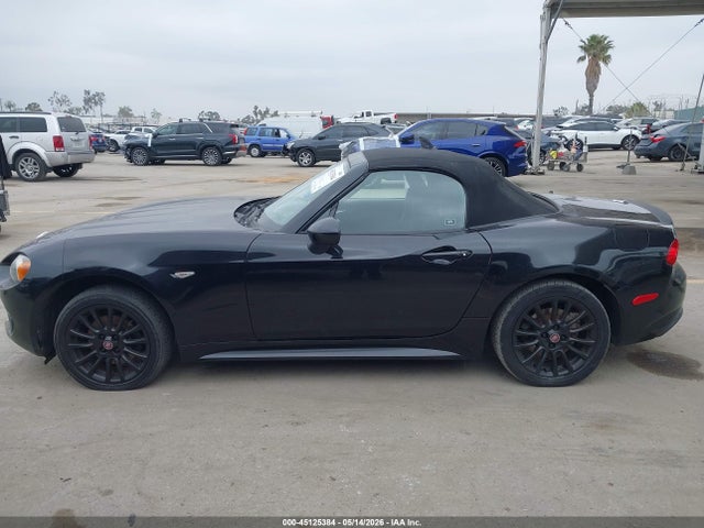 Продаж на аукціоні авто 2017 Fiat 124 Spider Classica, vin: JC1NFAEK4H0104309, номер лоту: 45125384