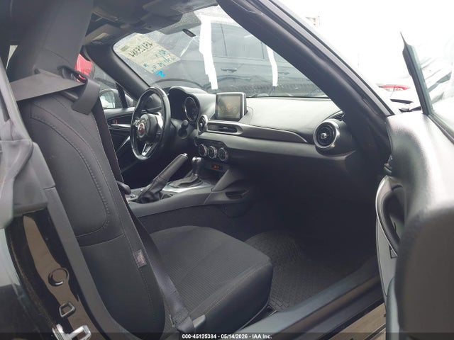 Продаж на аукціоні авто 2017 Fiat 124 Spider Classica, vin: JC1NFAEK4H0104309, номер лоту: 45125384