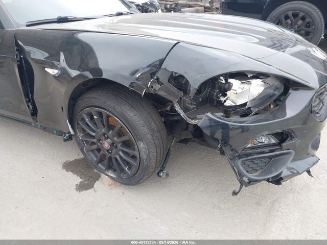 Продаж на аукціоні авто 2017 Fiat 124 Spider Classica, vin: JC1NFAEK4H0104309, номер лоту: 45125384