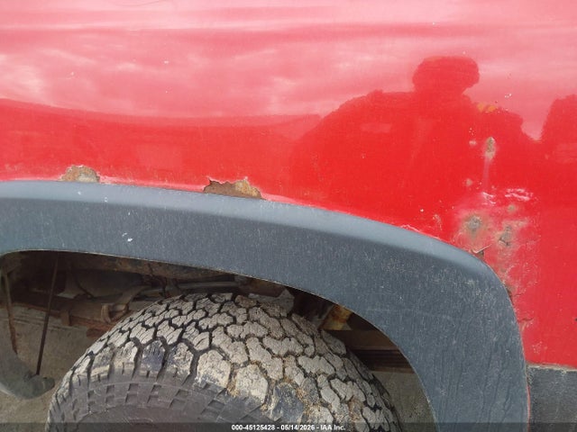 2002 Chevrolet Silverado 1500 Ls მანქანა იყიდება აუქციონზე, vin: 2GCEK19T421293251, აუქციონის ნომერი: 45125428