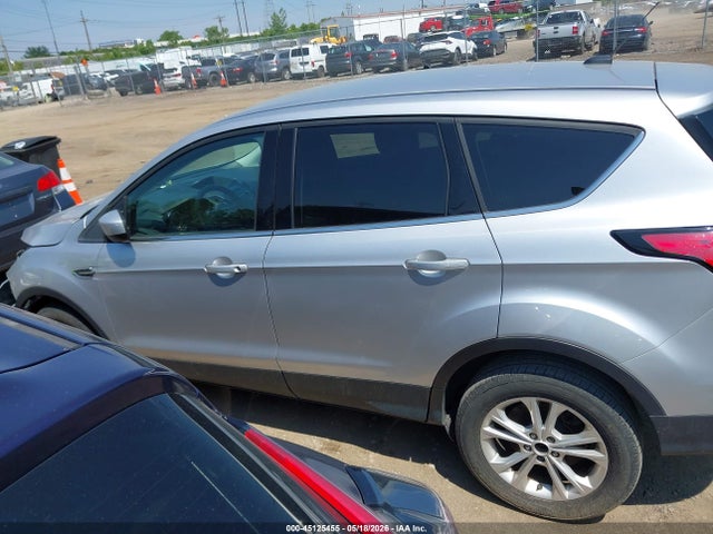 Aukcja sprzedaży 2017 Ford Escape Se, vin: 1FMCU9GD5HUE83208, numer aukcji: 45125455