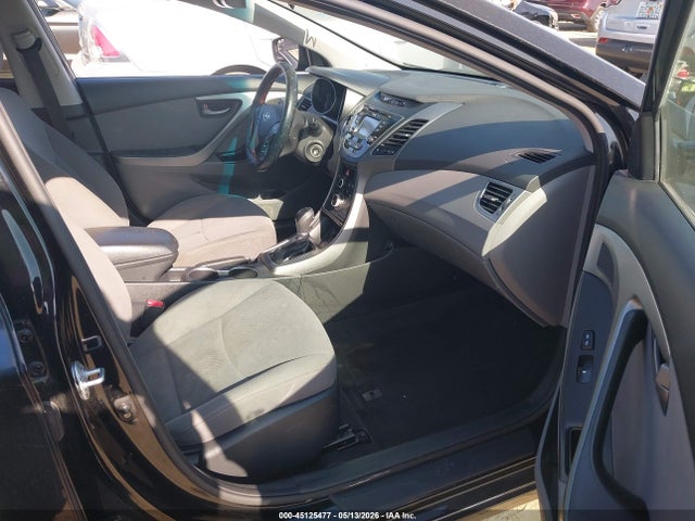 Продажа на аукционе авто 2015 Hyundai Elantra Se, vin: KMHDH4AE5FU415534, номер лота: 45125477