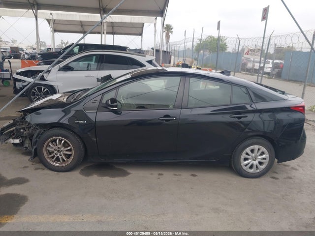 Toyota Prius Le 2021 JTDKAMFU3M3149045 Image 15