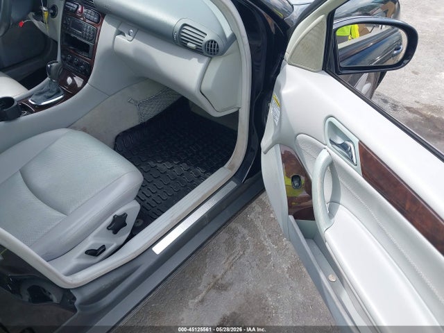 Aukcja sprzedaży 2004 Mercedes-benz C 240, vin: WDBRF61J94E017144, numer aukcji: 45125561