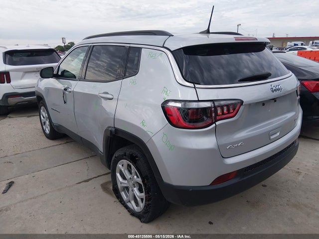 45125595 :رقم المزاد ، 3C4NJDBN3RT113685 vin ، 2024 Jeep Compass Latitude 4x4 مزاد بيع