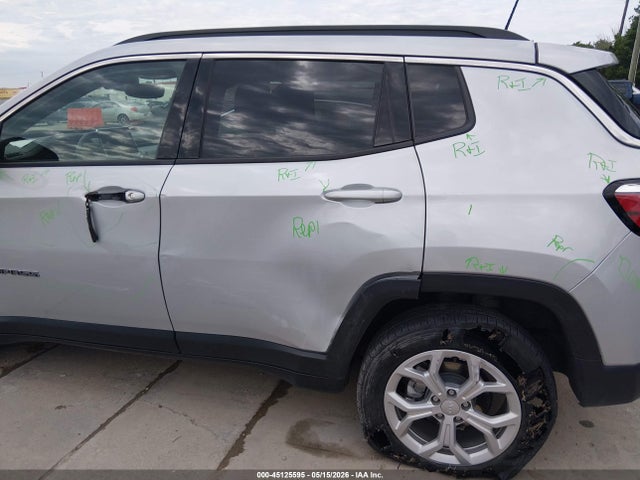 45125595 :رقم المزاد ، 3C4NJDBN3RT113685 vin ، 2024 Jeep Compass Latitude 4x4 مزاد بيع