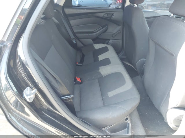 Продажа на аукционе авто 2015 Ford Focus S, vin: 1FADP3E29FL358042, номер лота: 45125621