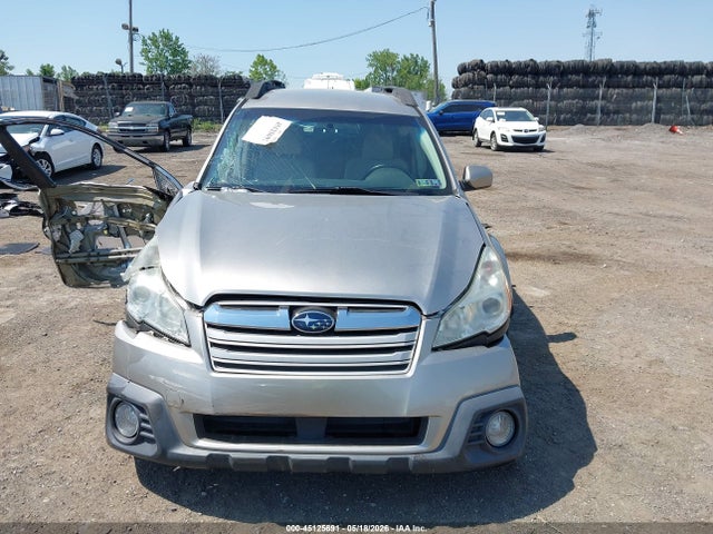 Продаж на аукціоні авто 2014 Subaru Outback 2.5i Premium, vin: 4S4BRBCCXE3308469, номер лоту: 45125691