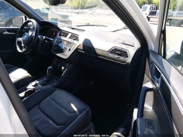 45125772 :رقم المزاد ، 3VV4B7AX9JM145148 vin ، 2018 Volkswagen Tiguan 2.0t Sel Premium مزاد بيع