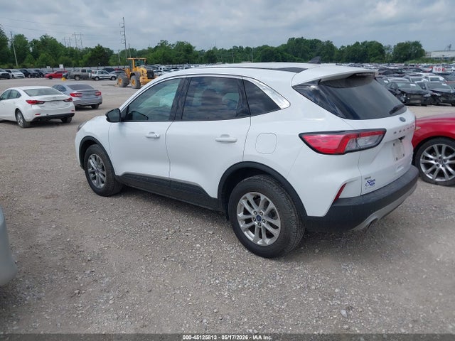 1FMCU9G65NUA08137 Ford ESCAPE SE