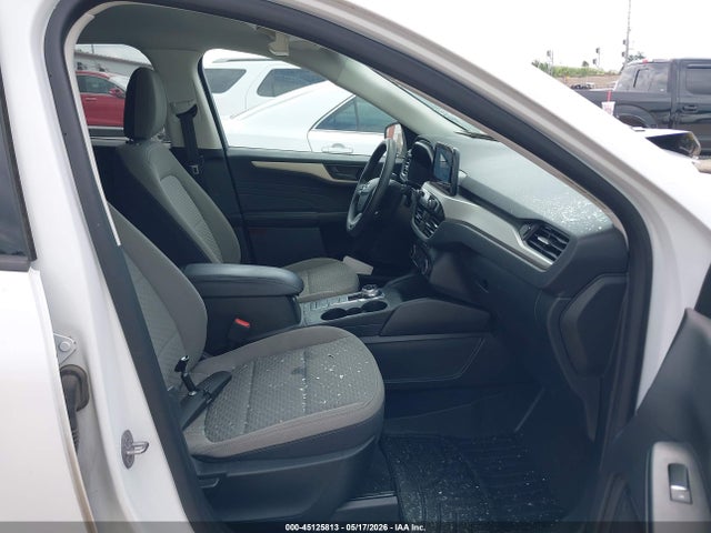 1FMCU9G65NUA08137 Ford ESCAPE SE