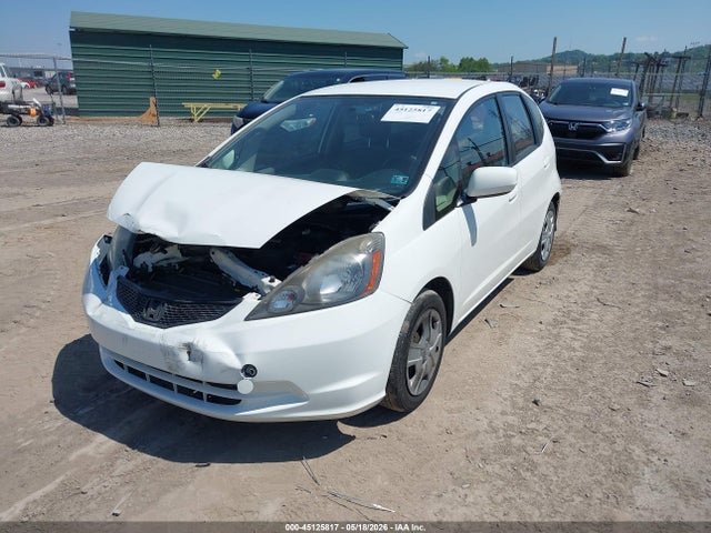 45125817 :رقم المزاد ، JHMGE8H30CC000319 vin ، 2012 Honda Fit مزاد بيع