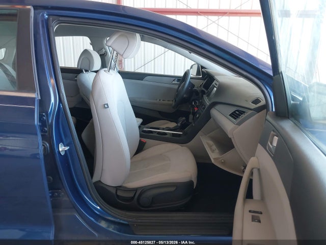 5NPE24AF9GH325141 Hyundai SONATA SE