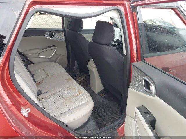 KIA SOUL LX 2020 KNDJ23AU7L7038029 Image 8