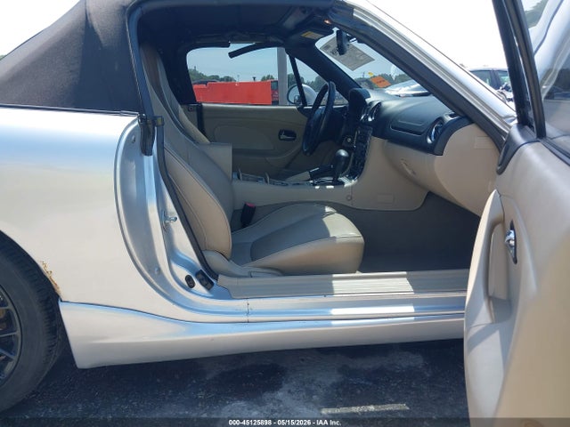 2005 Mazda Mx-5 Miata Ls მანქანა იყიდება აუქციონზე, vin: JM1NB353550413527, აუქციონის ნომერი: 45125898