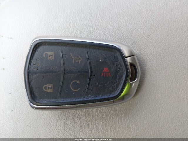 45125915 :رقم المزاد ، 3GYFNEE36FS529878 vin ، 2015 Cadillac Srx Luxury Collection مزاد بيع