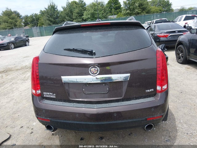 45125915 :رقم المزاد ، 3GYFNEE36FS529878 vin ، 2015 Cadillac Srx Luxury Collection مزاد بيع