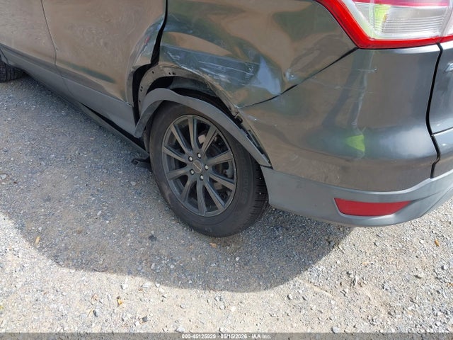 Продаж на аукціоні авто 2015 Ford Escape S, vin: 1FMCU0F7XFUC56911, номер лоту: 45125929