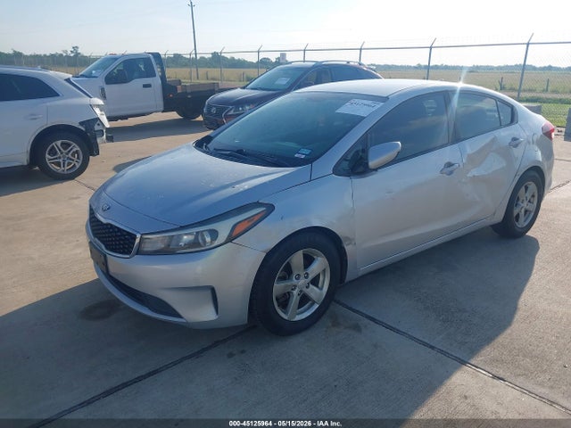 3KPFL4A79JE166126 KIA FORTE LX