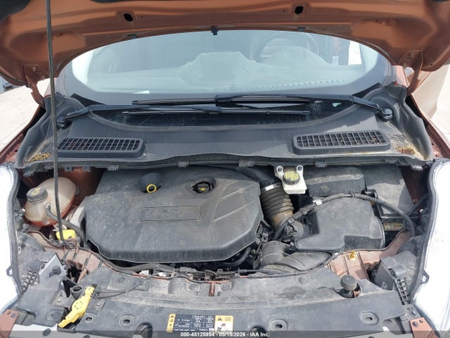1FMCU0J99HUA73107 Ford Escape Titanium