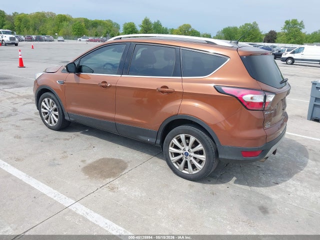 1FMCU0J99HUA73107 Ford Escape Titanium